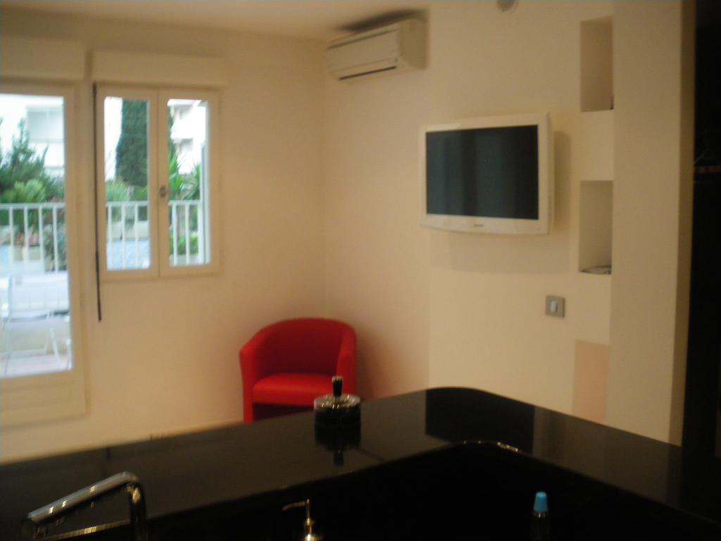 Studio Design