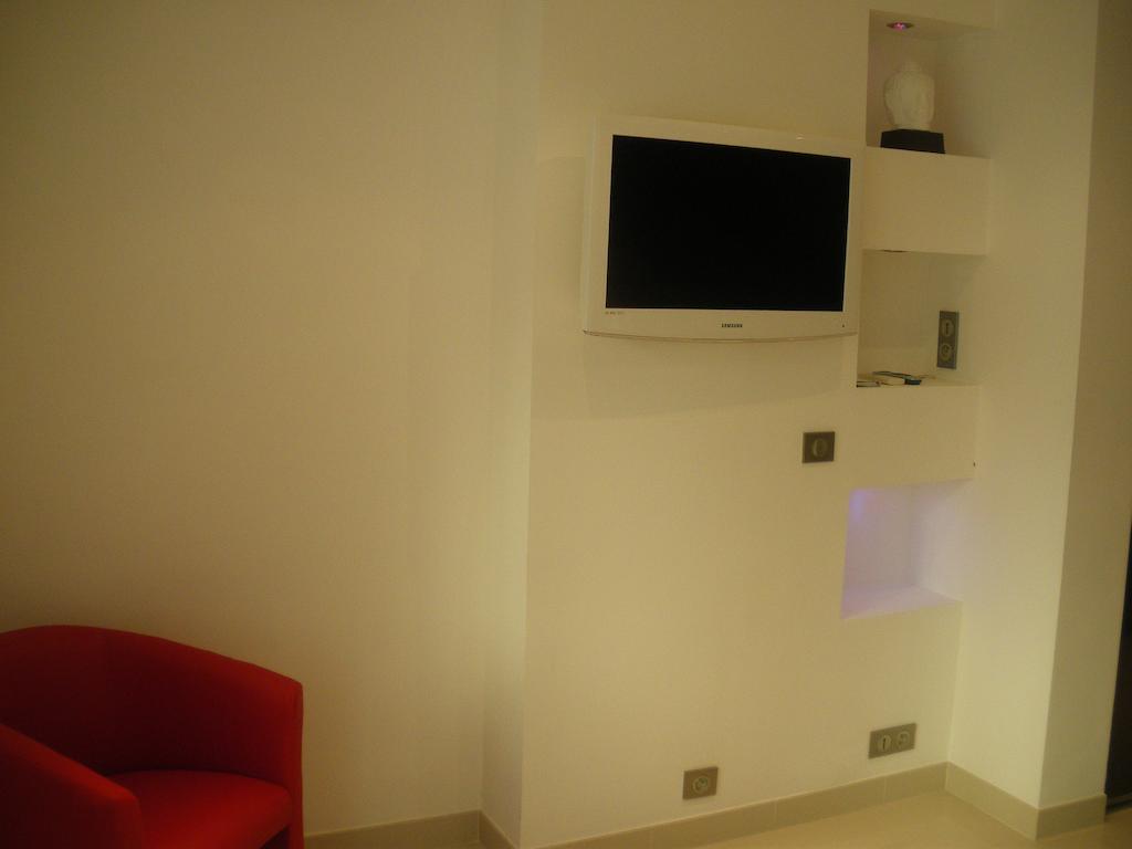 Apartment Studio Design *